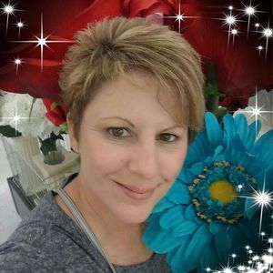 Meet your Posher, Carolyn